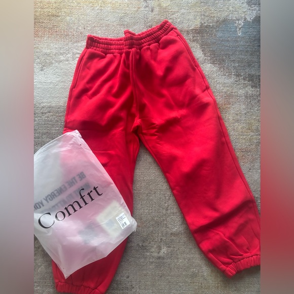 Comfrt Travel Essentials Sweatpants. Crimson. 2XL - Picture 11 of 12
